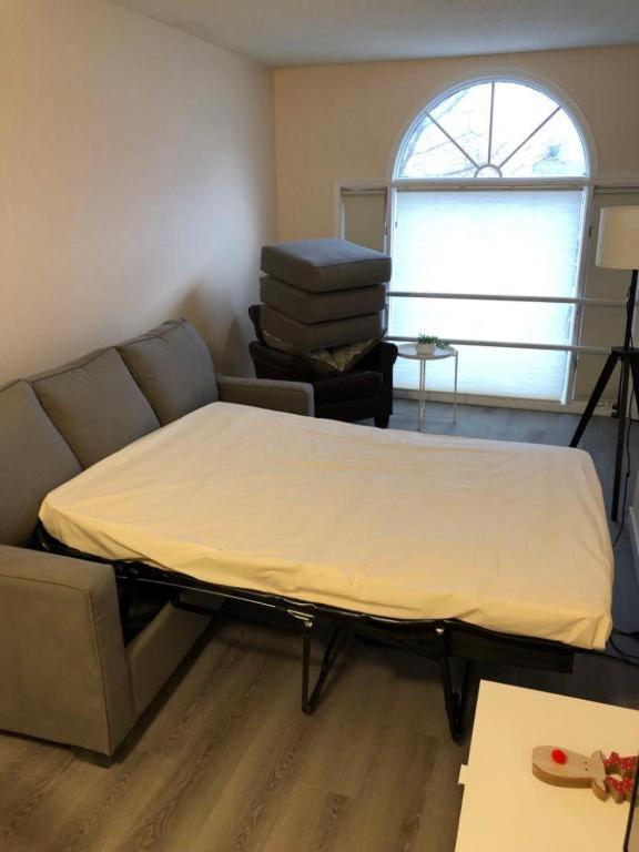 Unit #204 Cozy Mountain View 2Br In Canmore Downtown Exteriér fotografie